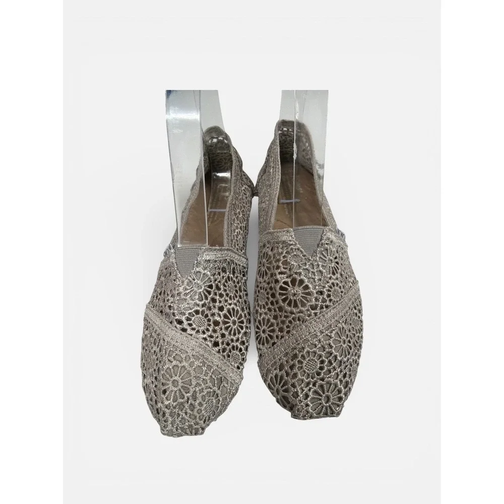 TOMS Gray Crochet Lace Classic Alpargata‎ Slip On Shoes Womens 7.5